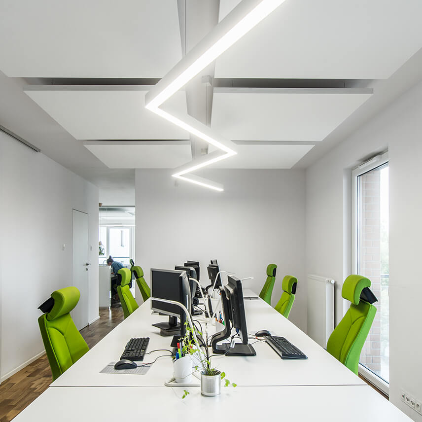 Éclairage de bureau : La lumière qui assure le confort et la productivité  sur le lieu de travail