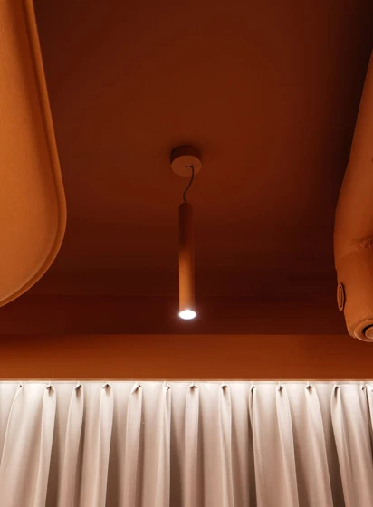 Iluminando un universo de ideas: sede de Pikseo #5