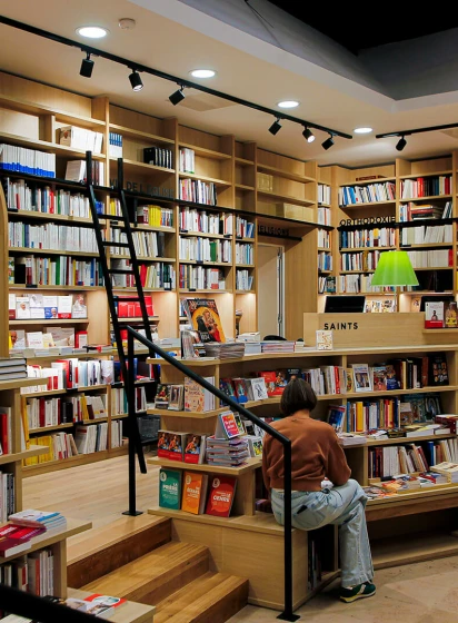 Book shop La Procure #3